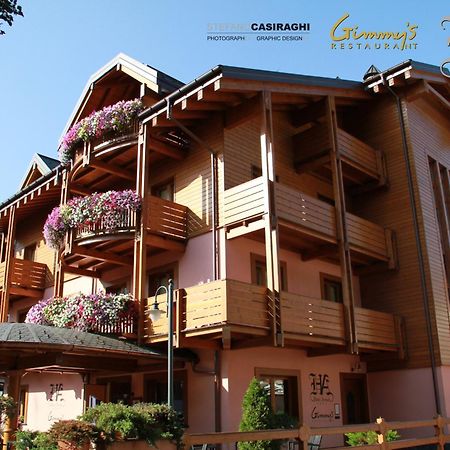Hotel Arisch Априка Екстериор снимка